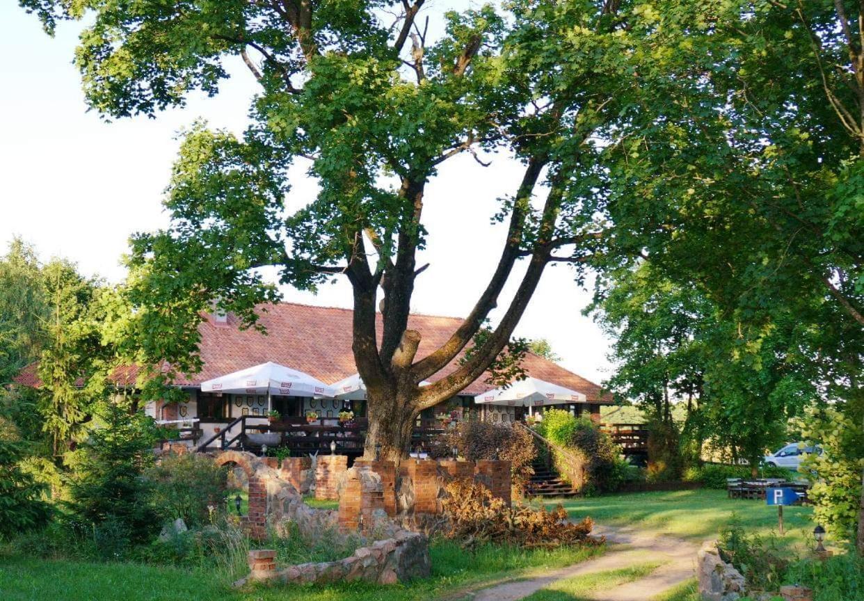 Straznica Komtura Apartment Mikołajki Bagian luar foto