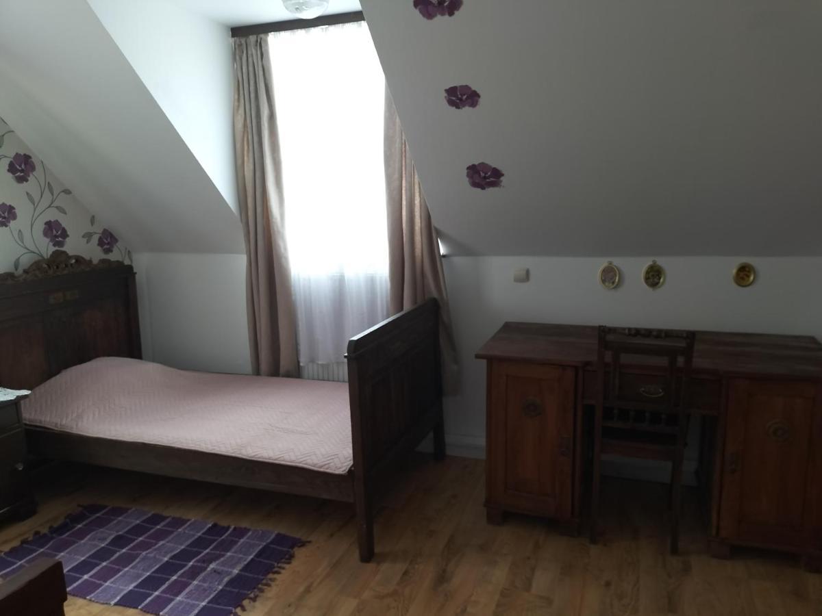 Straznica Komtura Apartment Mikołajki Bagian luar foto