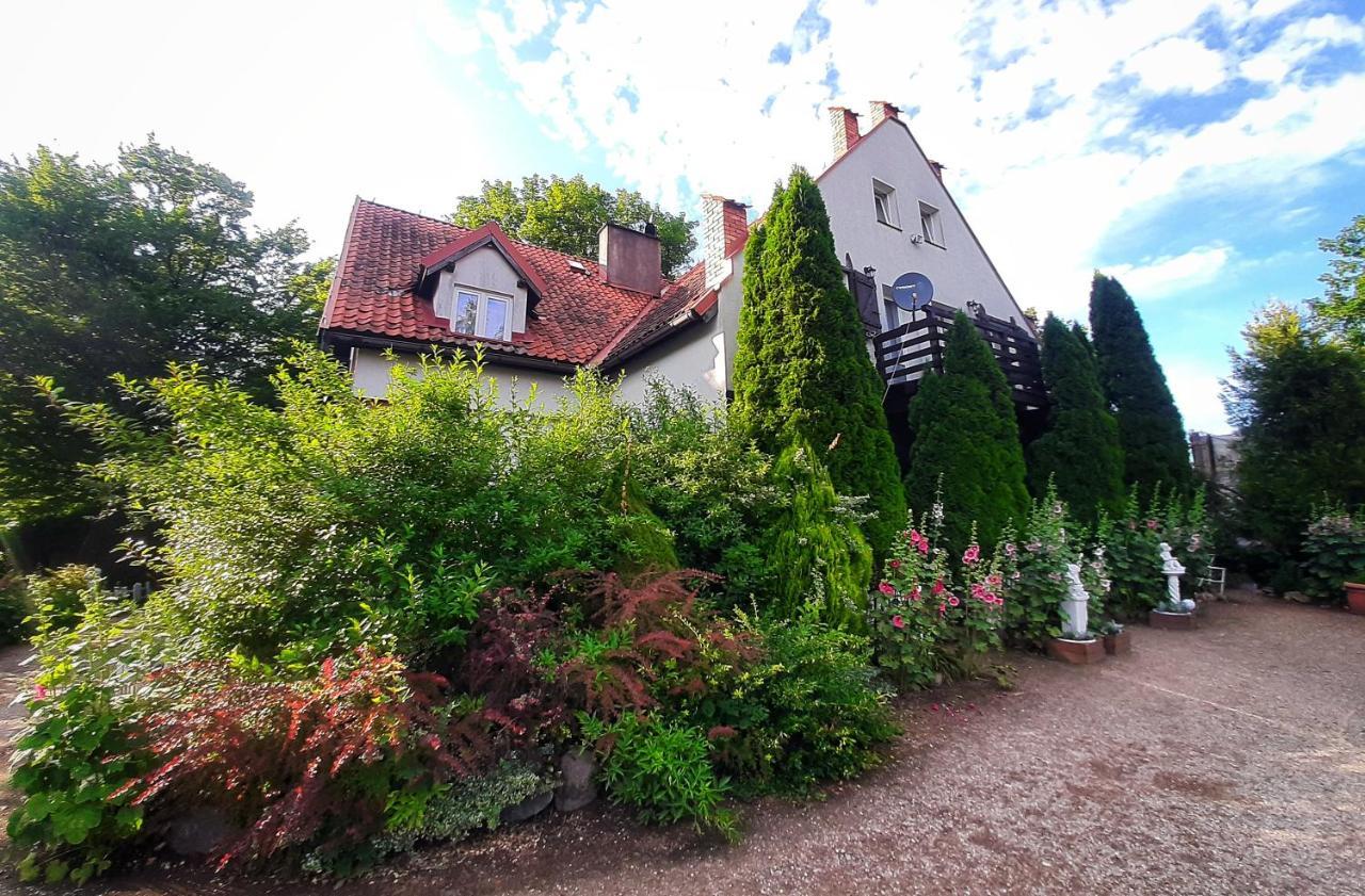 Straznica Komtura Apartment Mikołajki Bagian luar foto